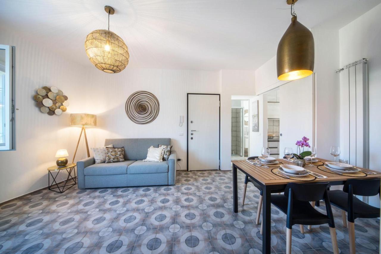 Casa Royale Appartamento Terra Lierna Kültér fotó