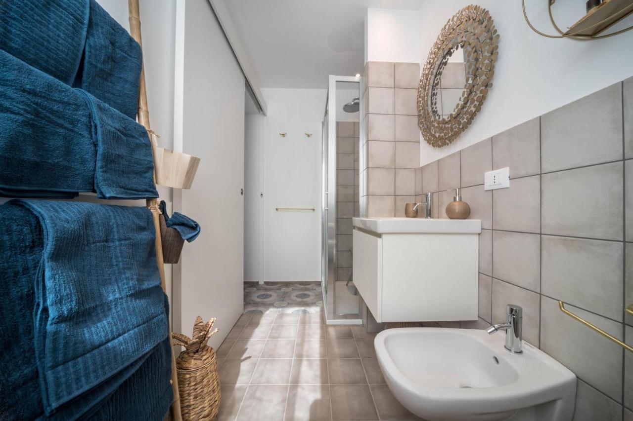 Casa Royale Appartamento Terra Lierna Kültér fotó